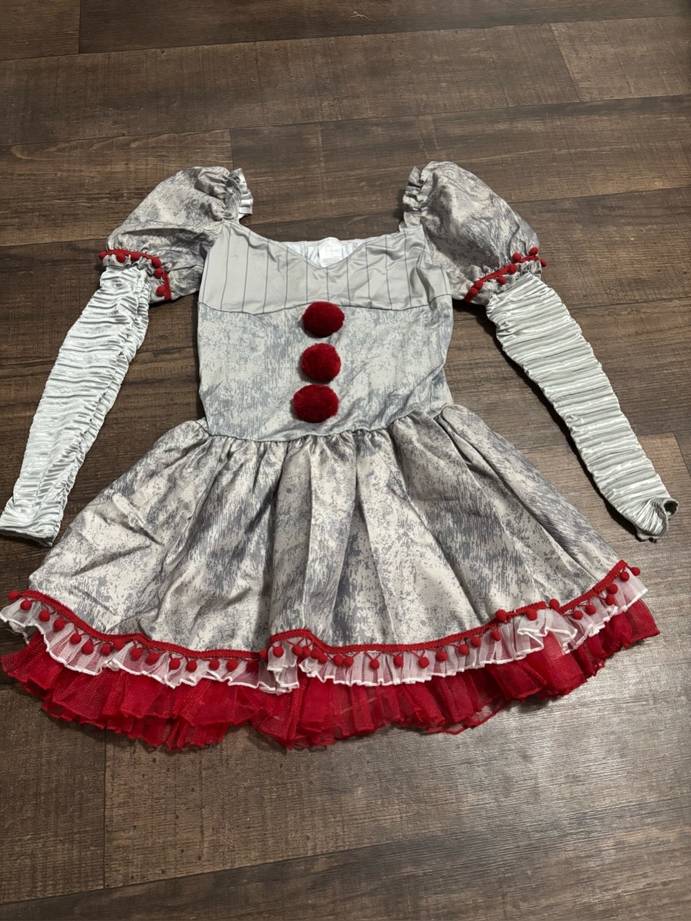 It Pennywise Woman’s Dress Costume NWOT Size S Halloween Costume